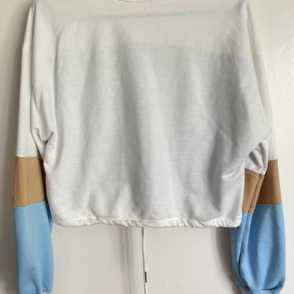 Cropped Sweatshirt - Picture 4 of 4